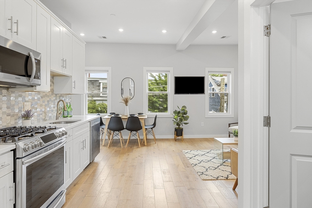 338 Hurley St # 3
