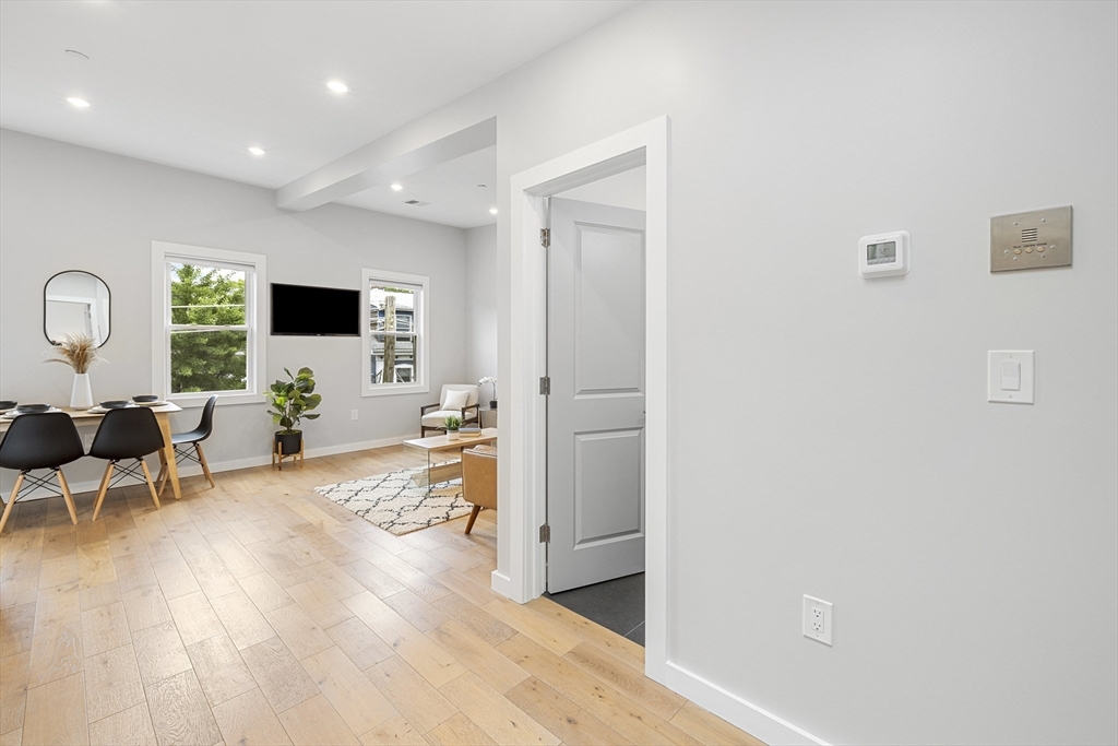 338 Hurley St # 3