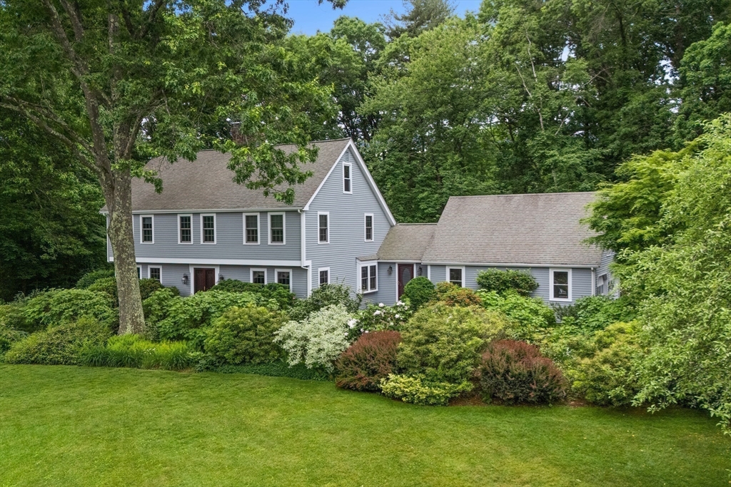 22 Algonquin Avenue