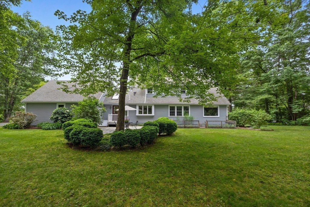 22 Algonquin Avenue