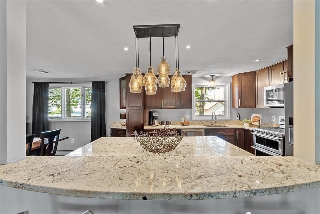 63 Mclaren Rd