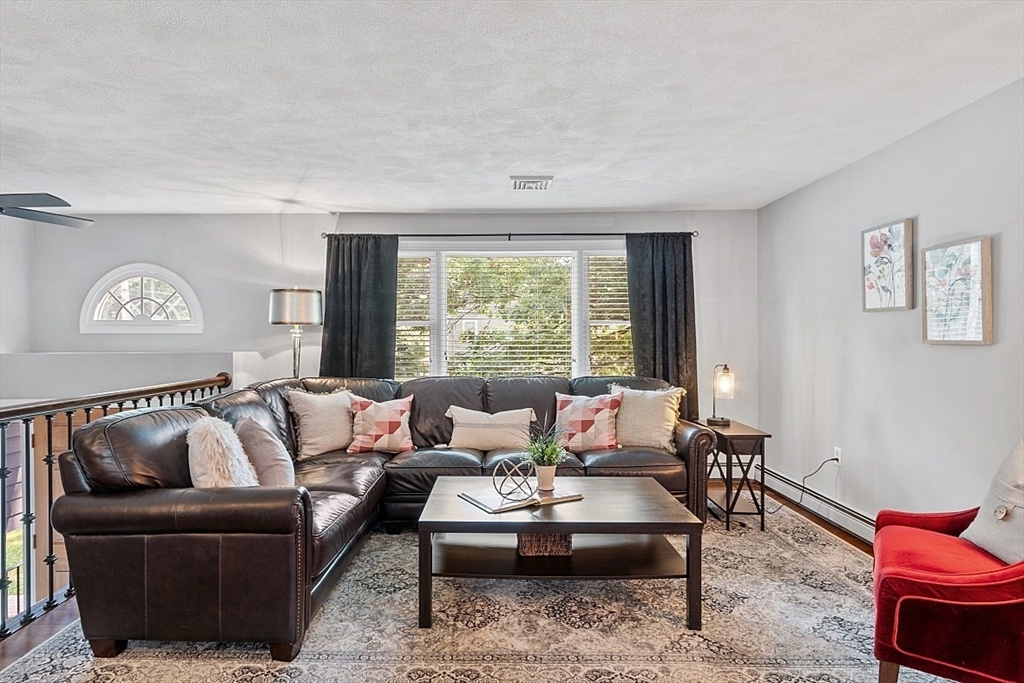 63 Mclaren Rd