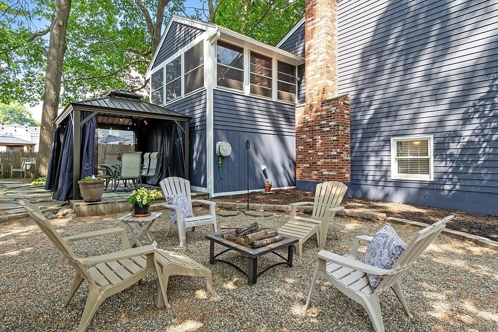 63 Mclaren Rd