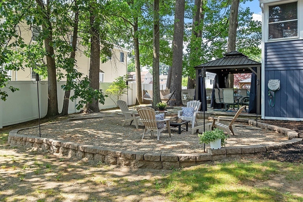 63 Mclaren Rd