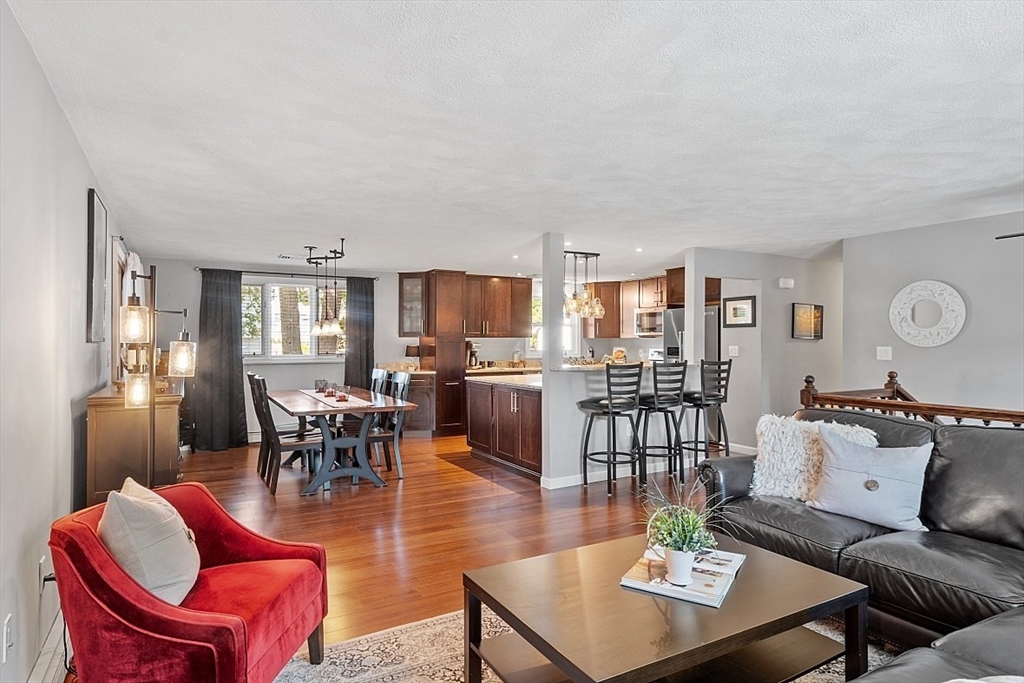 63 Mclaren Rd