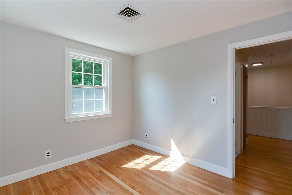 55 Winfield St