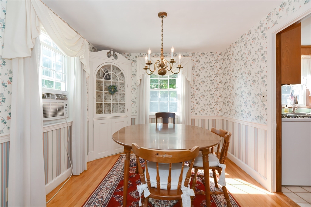 55 Winfield St