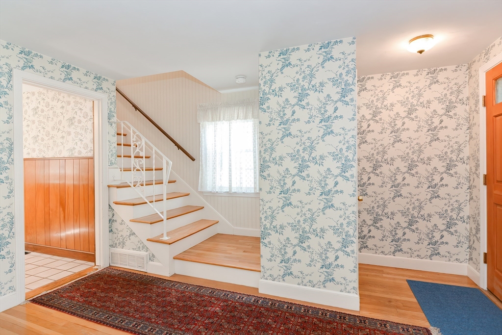 55 Winfield St