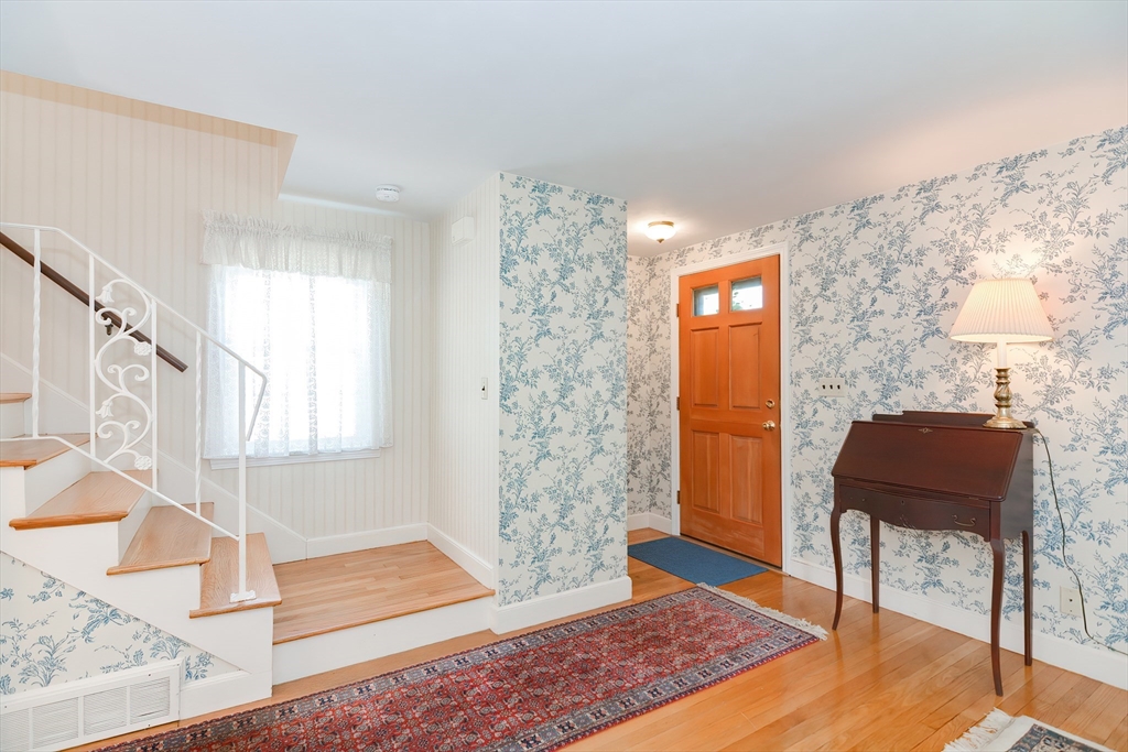 55 Winfield St