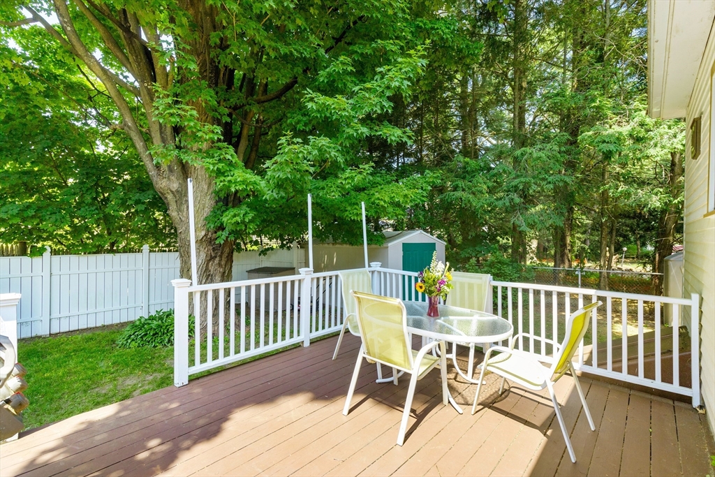 102 Gleason Rd