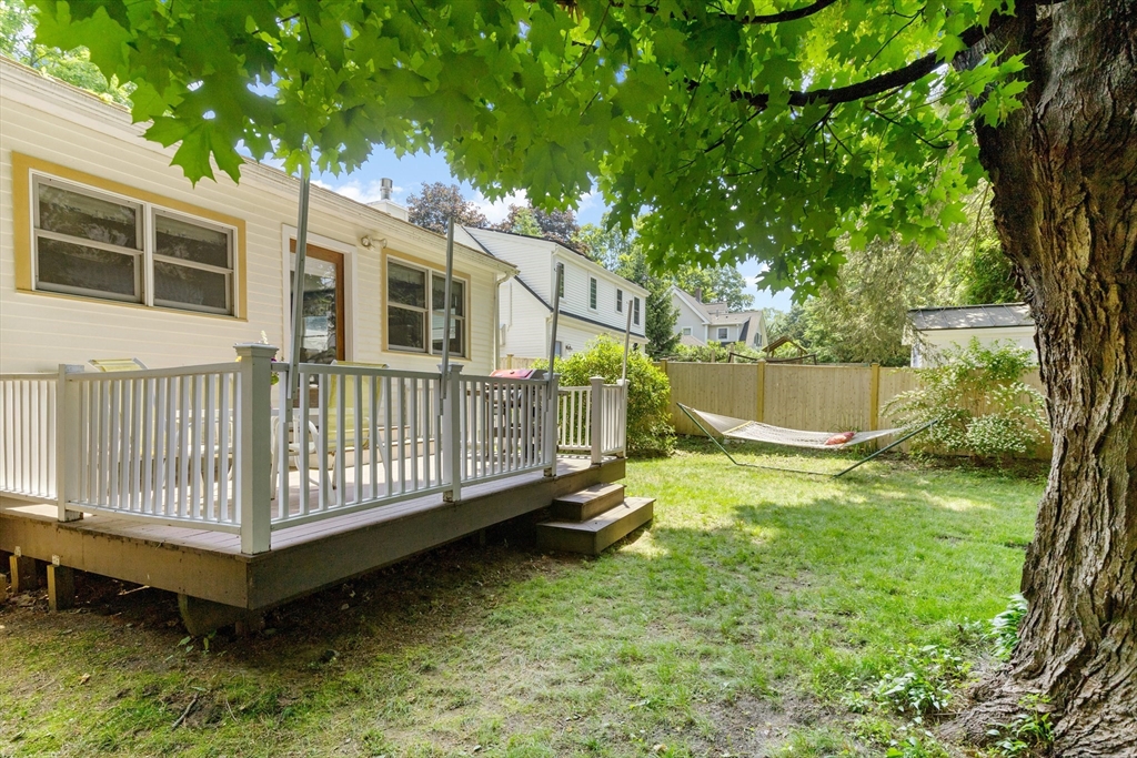 102 Gleason Rd
