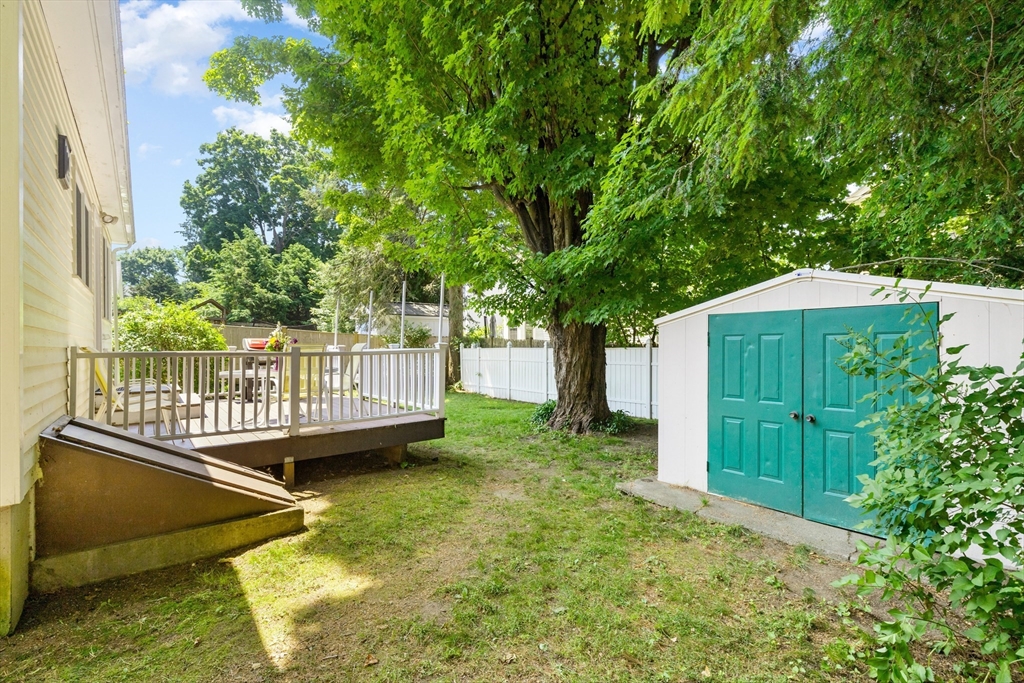 102 Gleason Rd