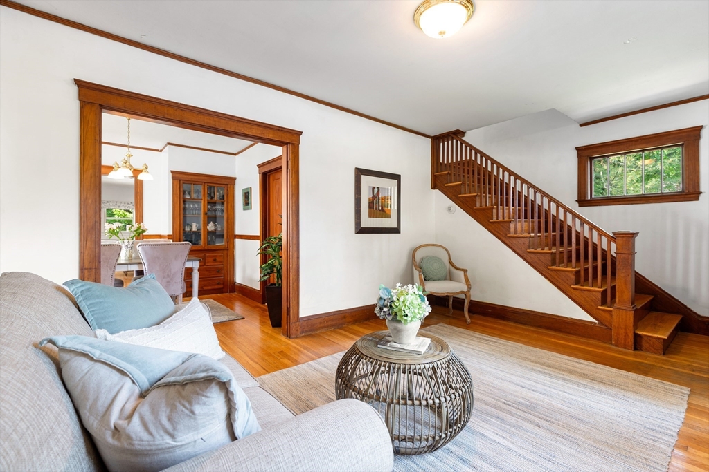 102 Gleason Rd