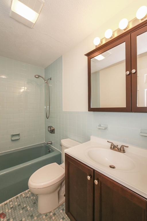 159 Concord Ave # 3C