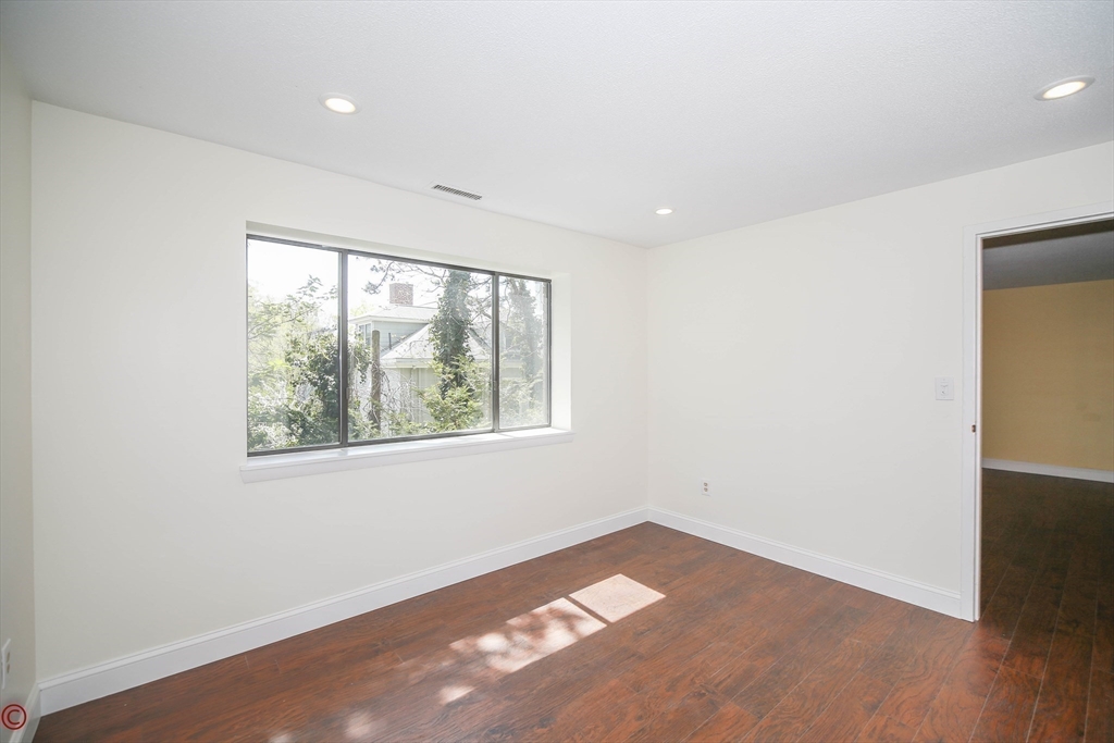 159 Concord Ave # 3C