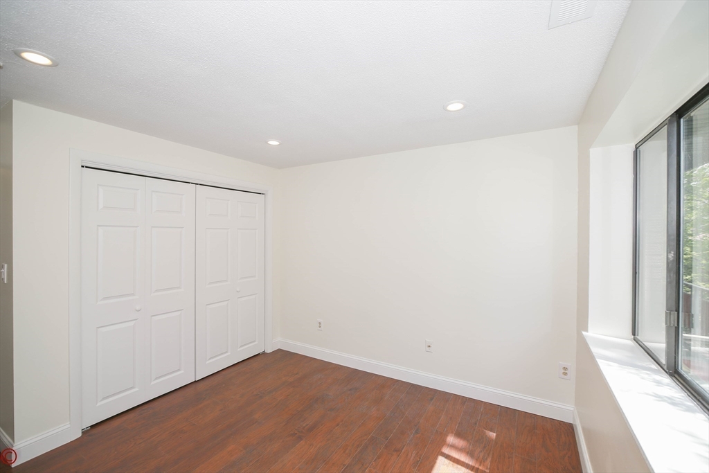 159 Concord Ave # 3C