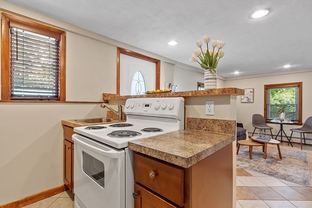 12 Clearview Ave