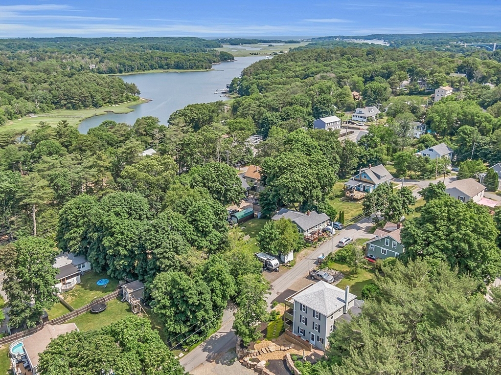 12 Clearview Ave