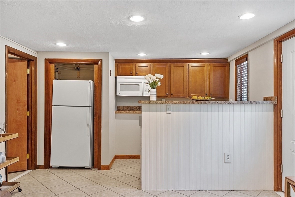 12 Clearview Ave