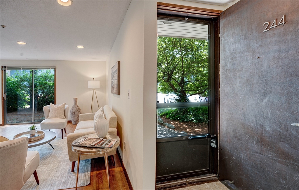 244 Old Beaverbrook # 244