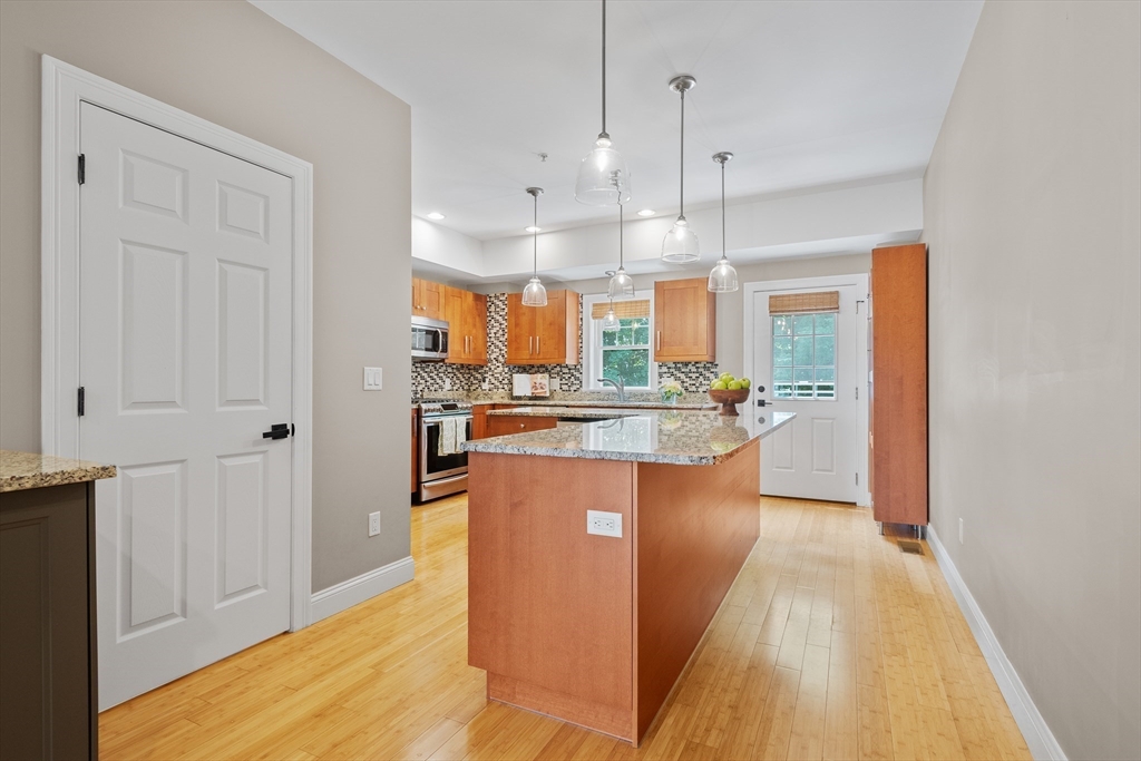 16 Saint Marys Way # 16