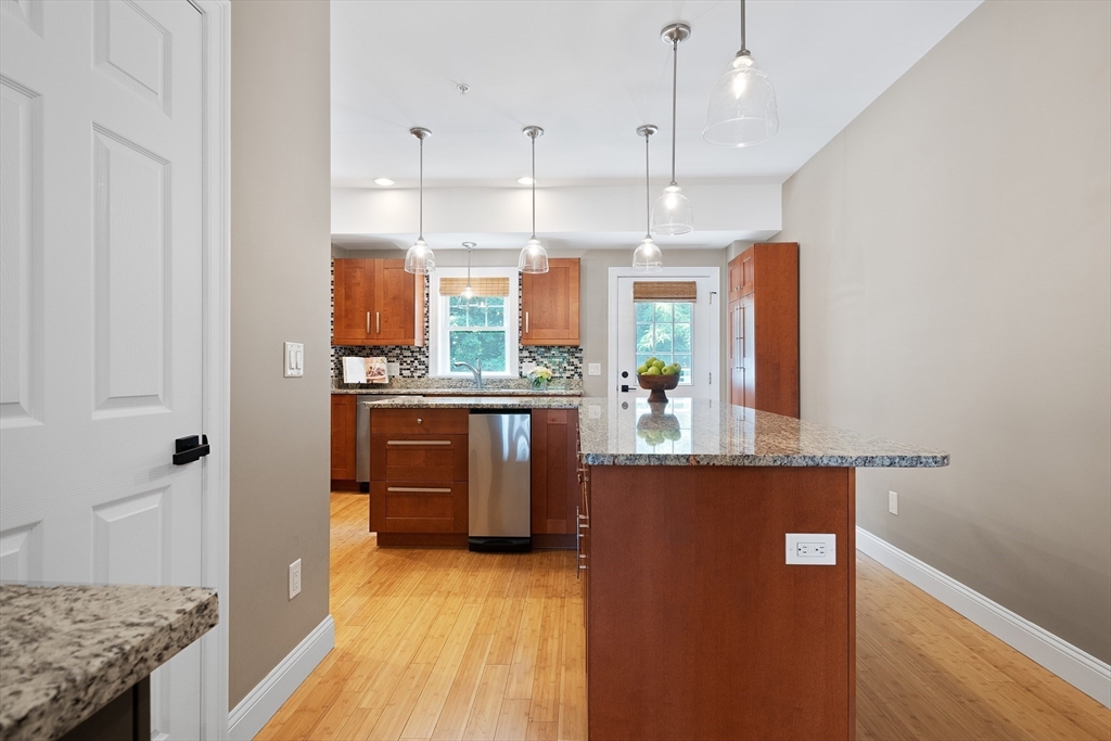 16 Saint Marys Way # 16