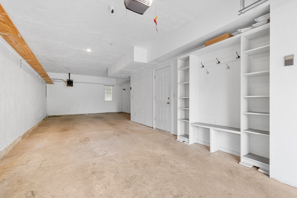 16 Saint Marys Way # 16