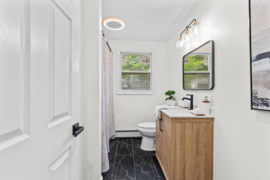 49 Debbie Dr