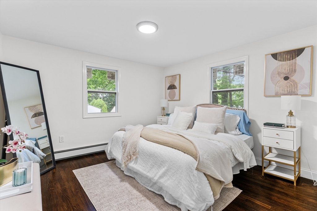 49 Debbie Dr