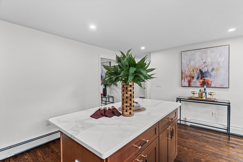 49 Debbie Dr
