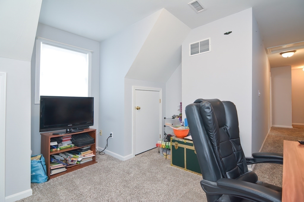 31 Oakes Circle # 31