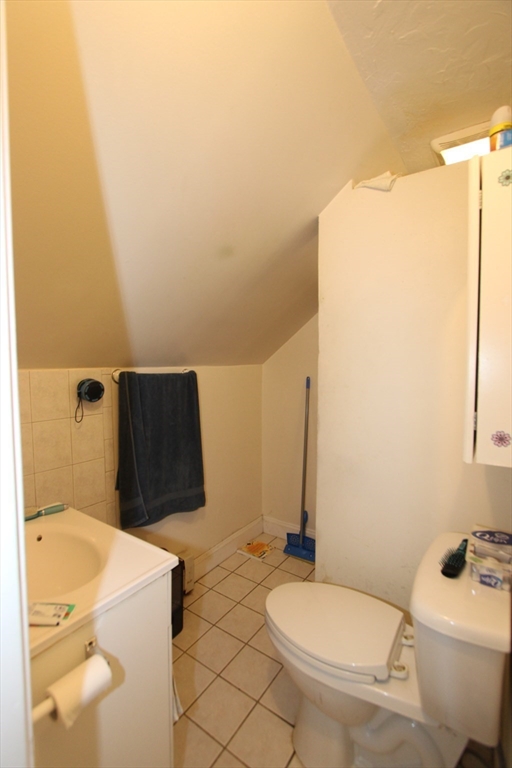 21 Ames St