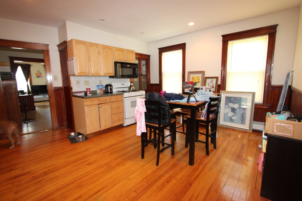 21 Ames St