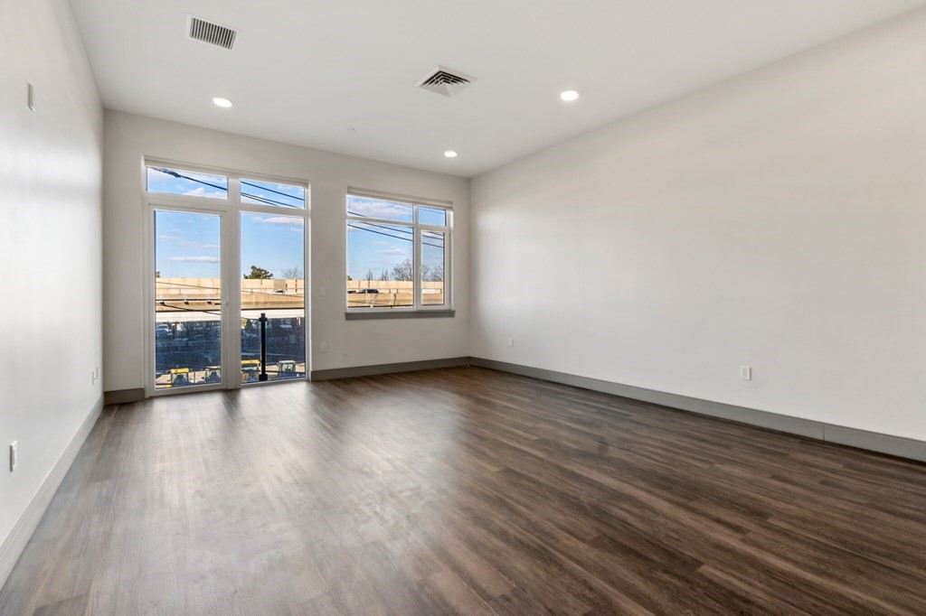 400 Mystic Ave # 301