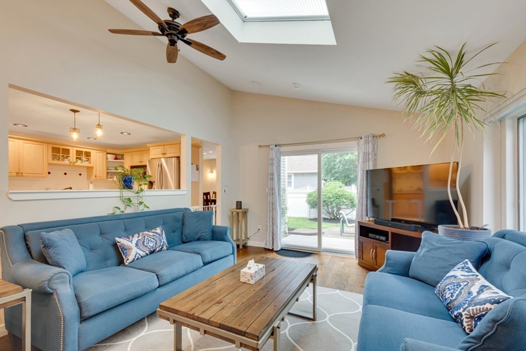 8 Aspen Cir