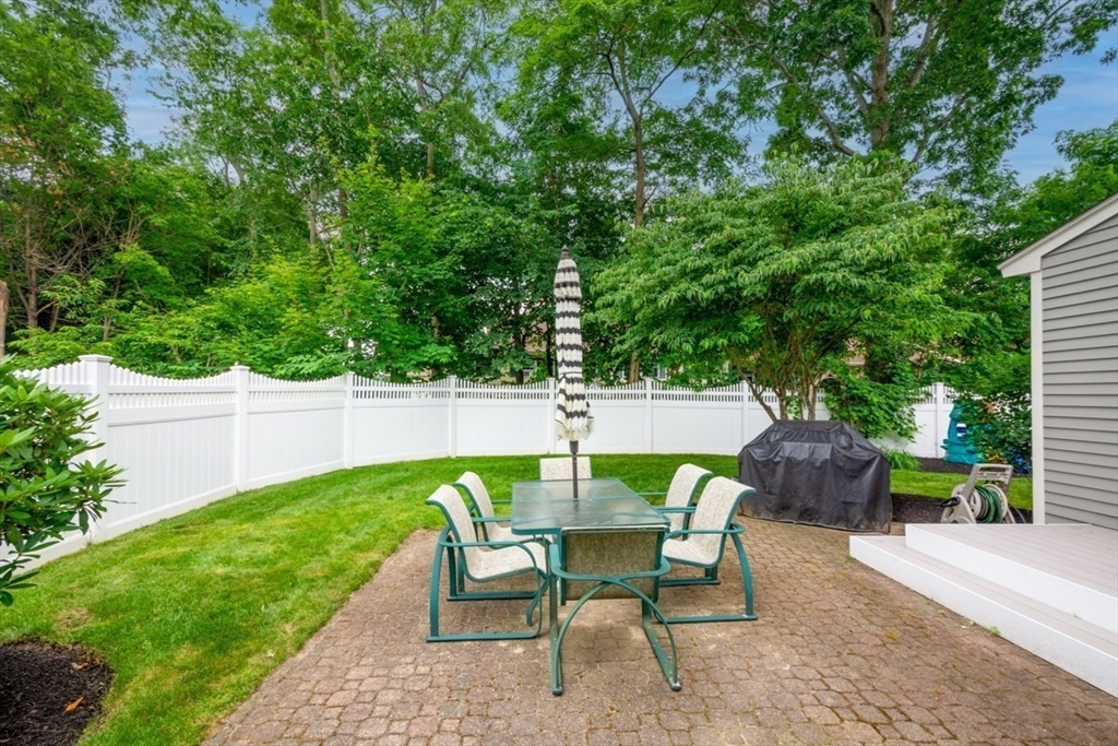 8 Aspen Cir