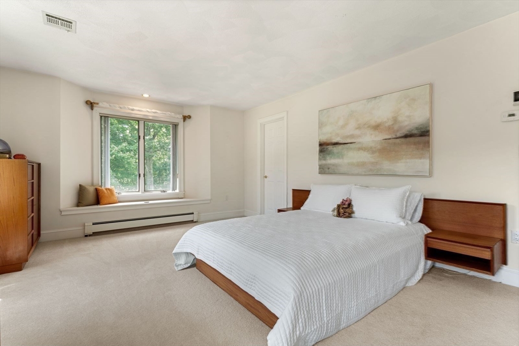 10 Mountain View Dr