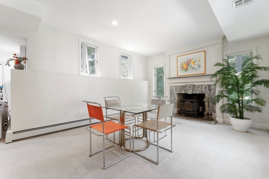 10 Mountain View Dr