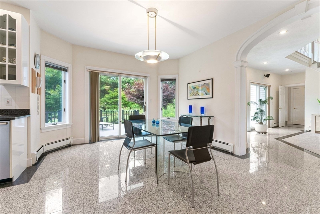 10 Mountain View Dr