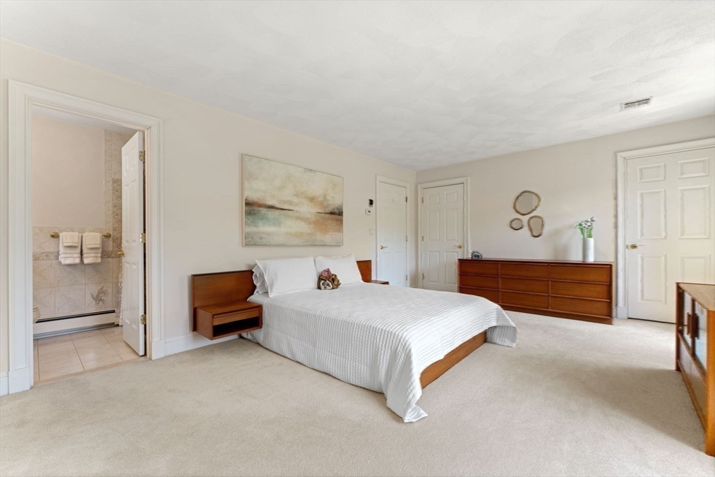 10 Mountain View Dr