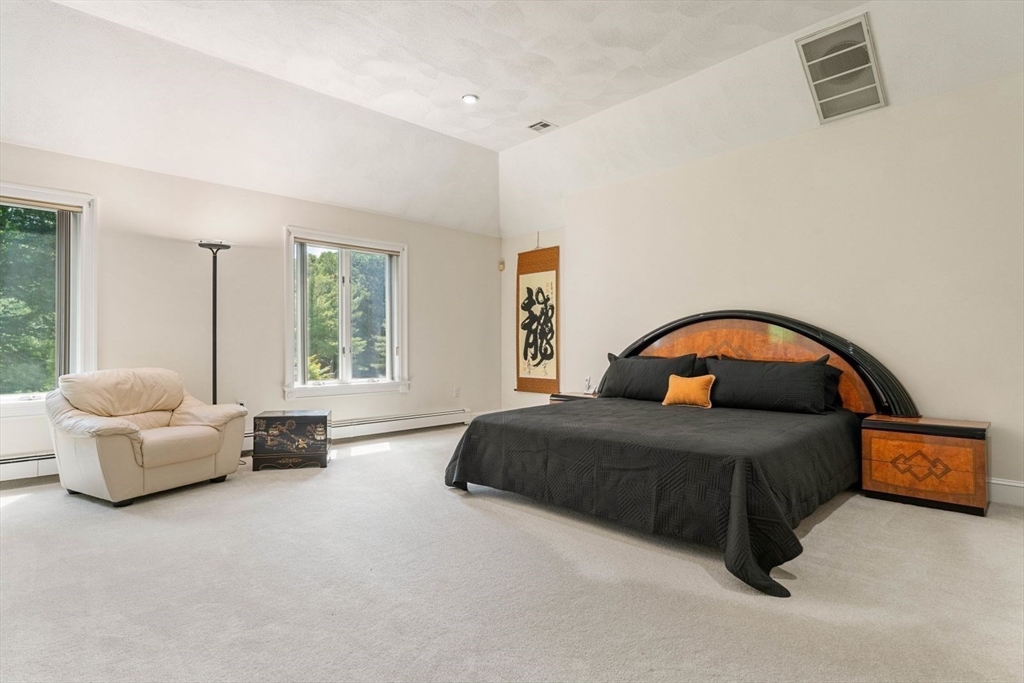 10 Mountain View Dr