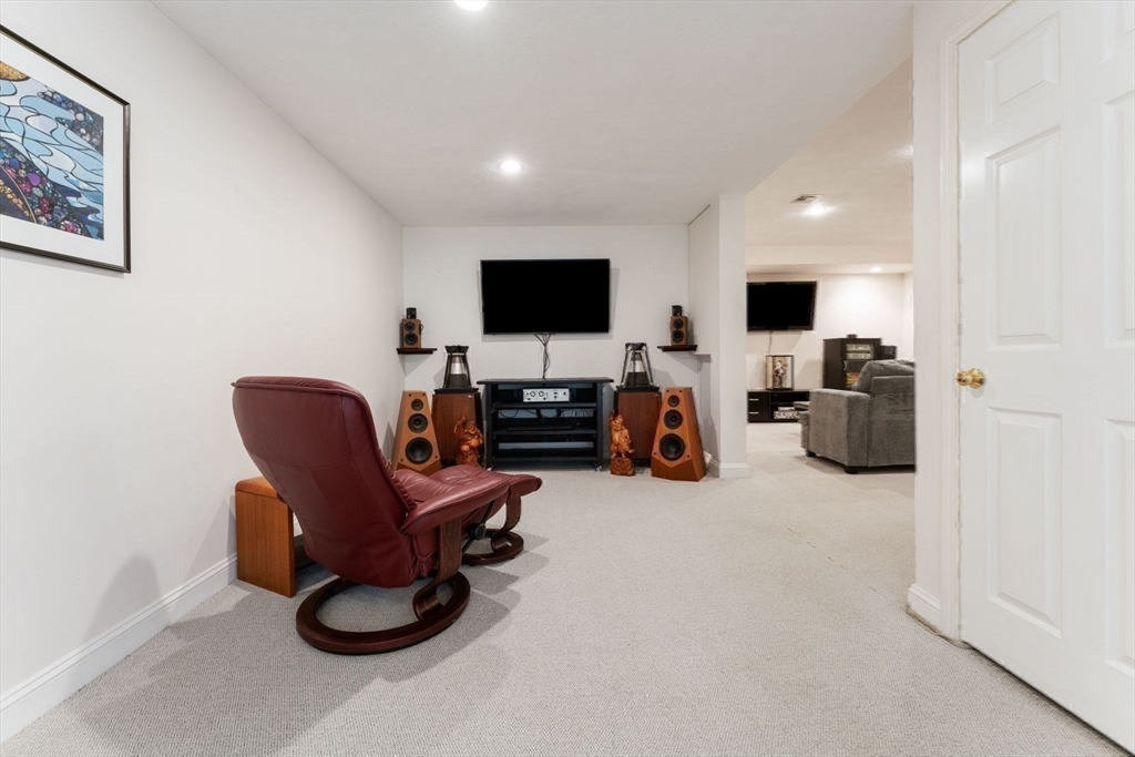 10 Mountain View Dr