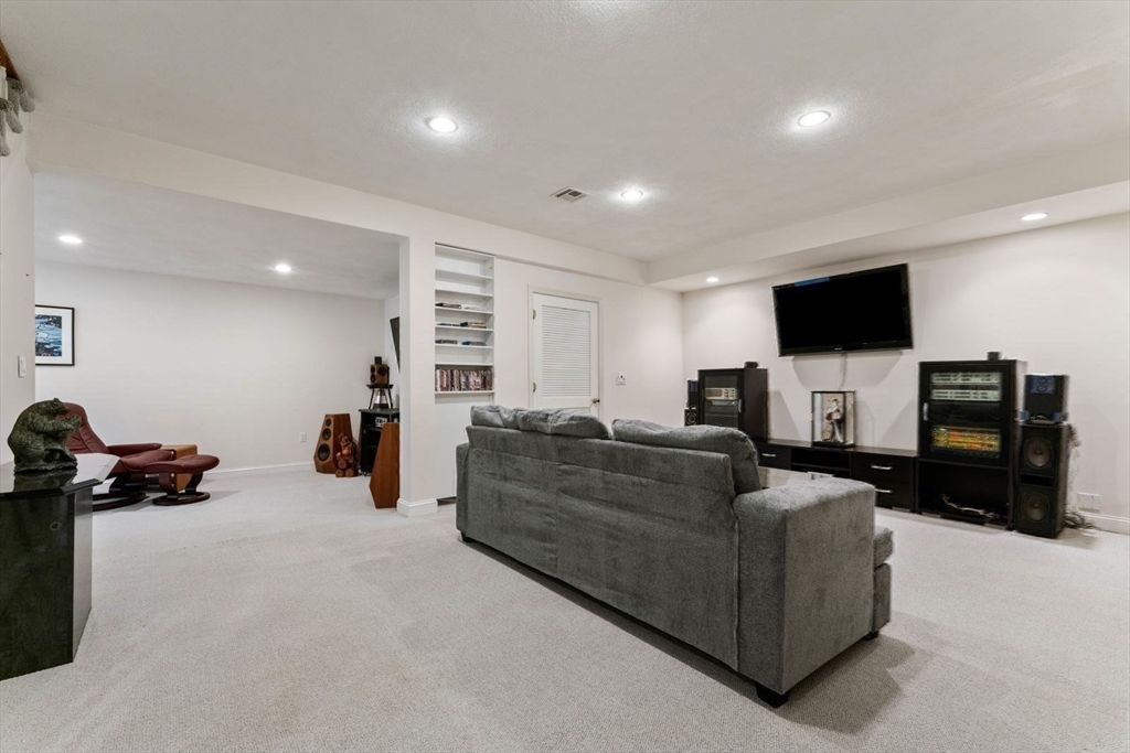 10 Mountain View Dr