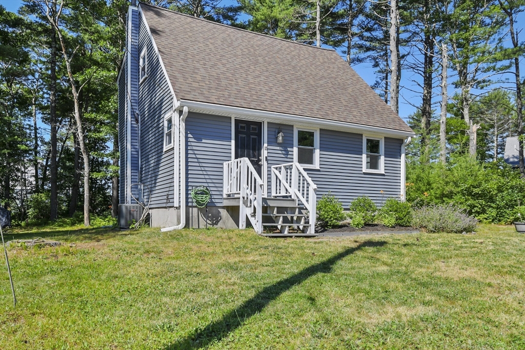 13 Littleton Dr