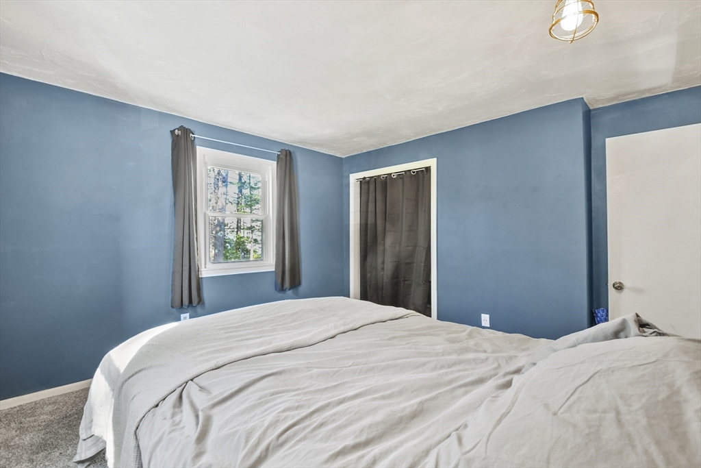 13 Littleton Dr