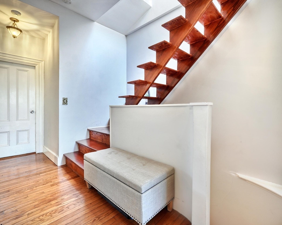 468 Massachusetts Ave # 4