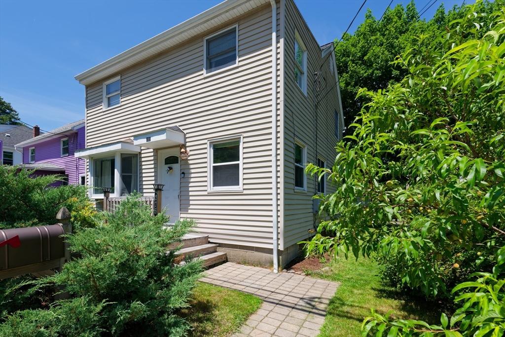 275 Central Street