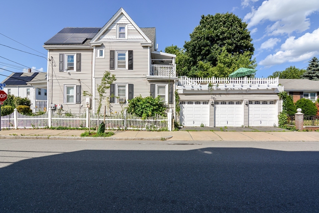 95-97 Mills St
