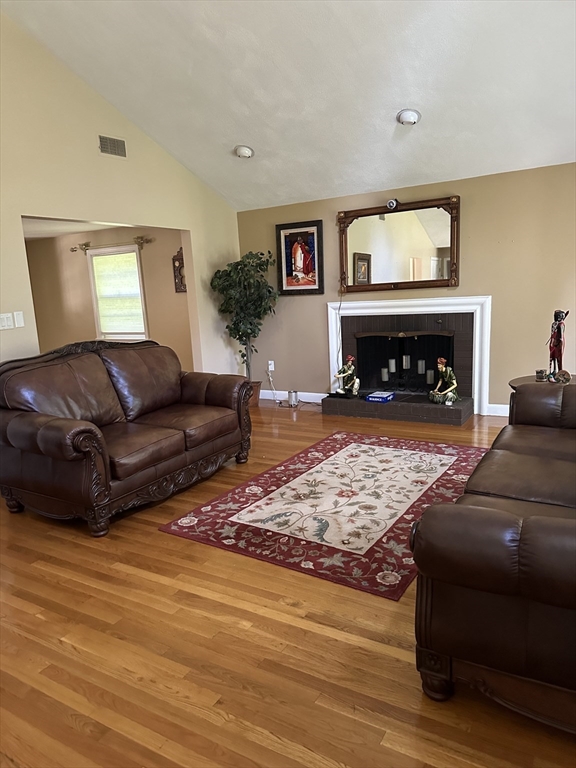103 Sherburn Cirle