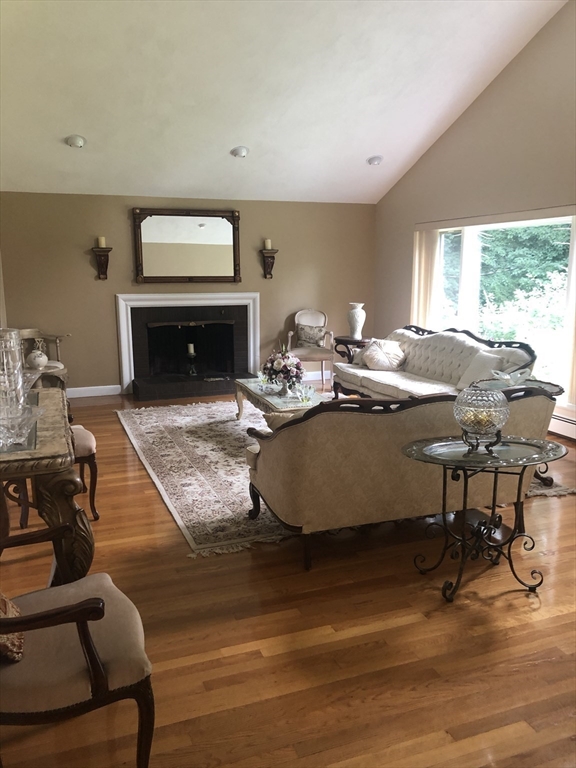 103 Sherburn Cirle